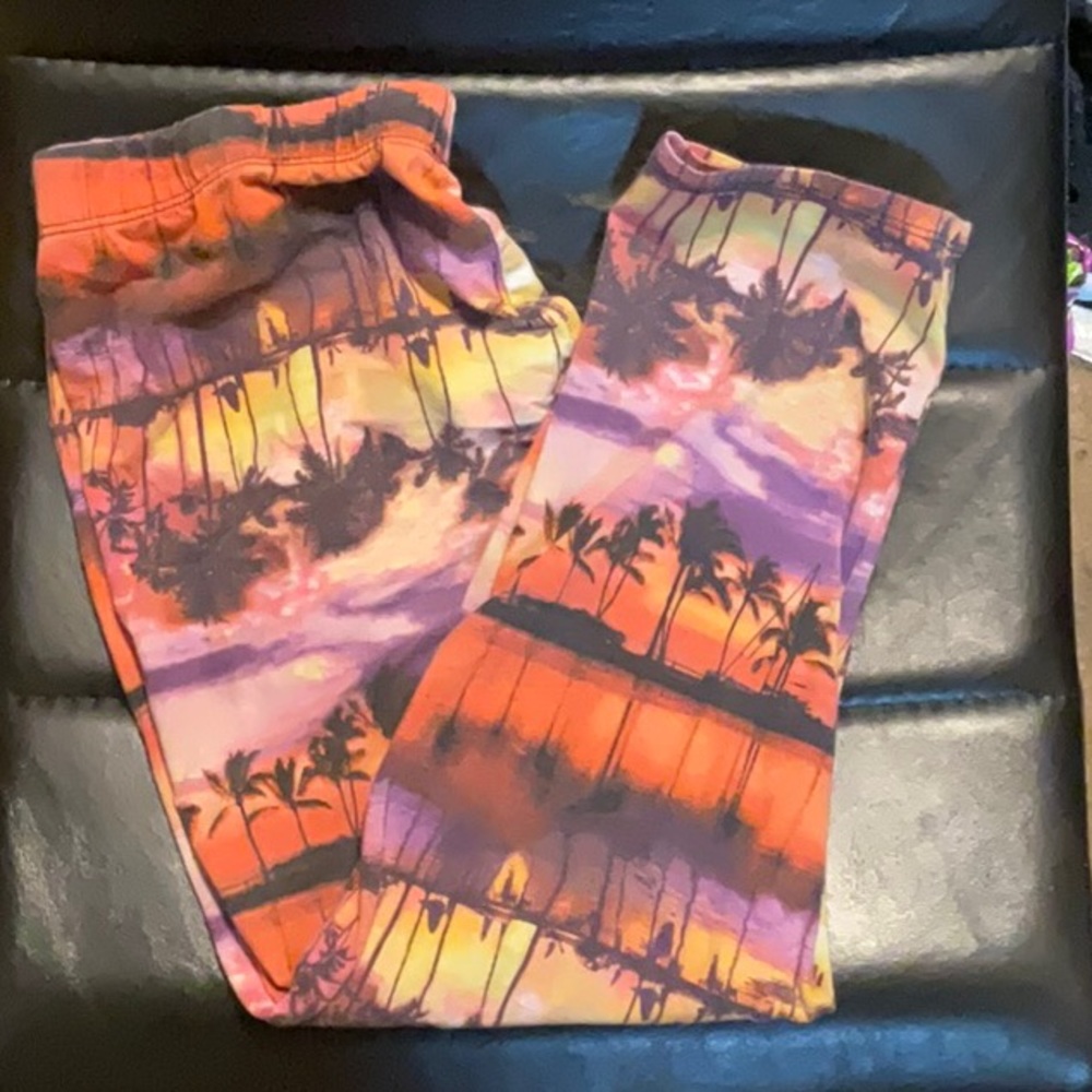 Multicolor leggings with palm trees and sunset